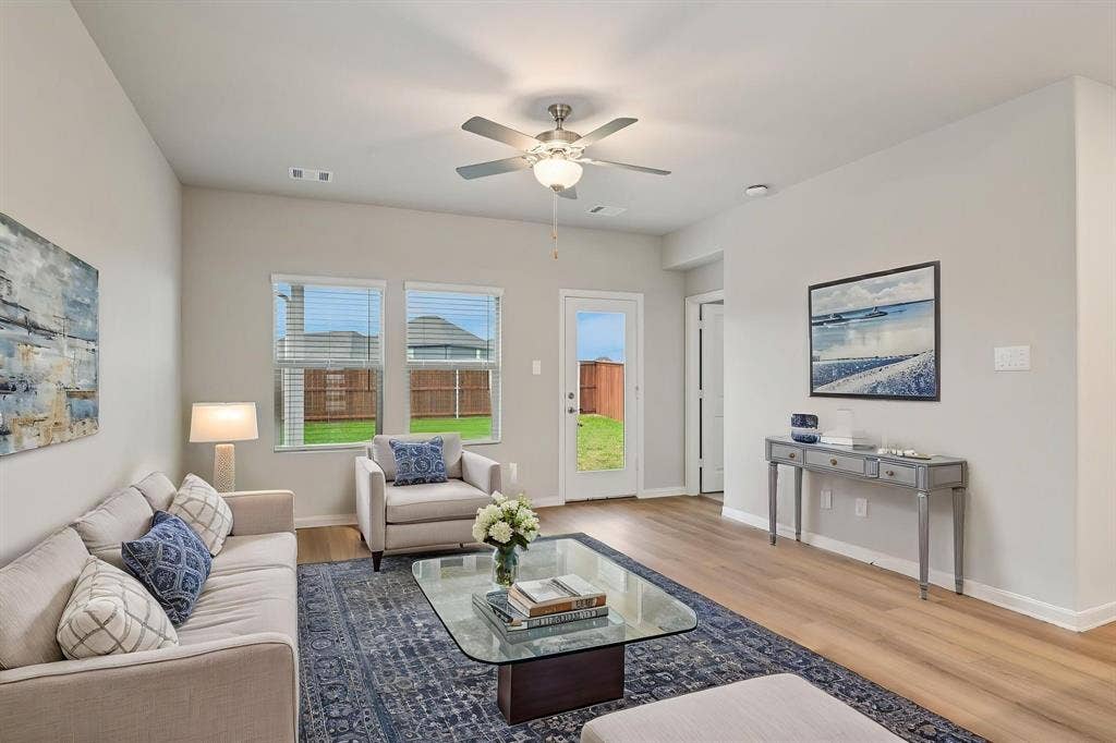 3154 Texoma Boulevard, Farmersville, TX 75442 Photo is not of the actual home, but is an inspirational photo of builder’s model home and may depict options, furnishings, and/or decorator features that are not included.