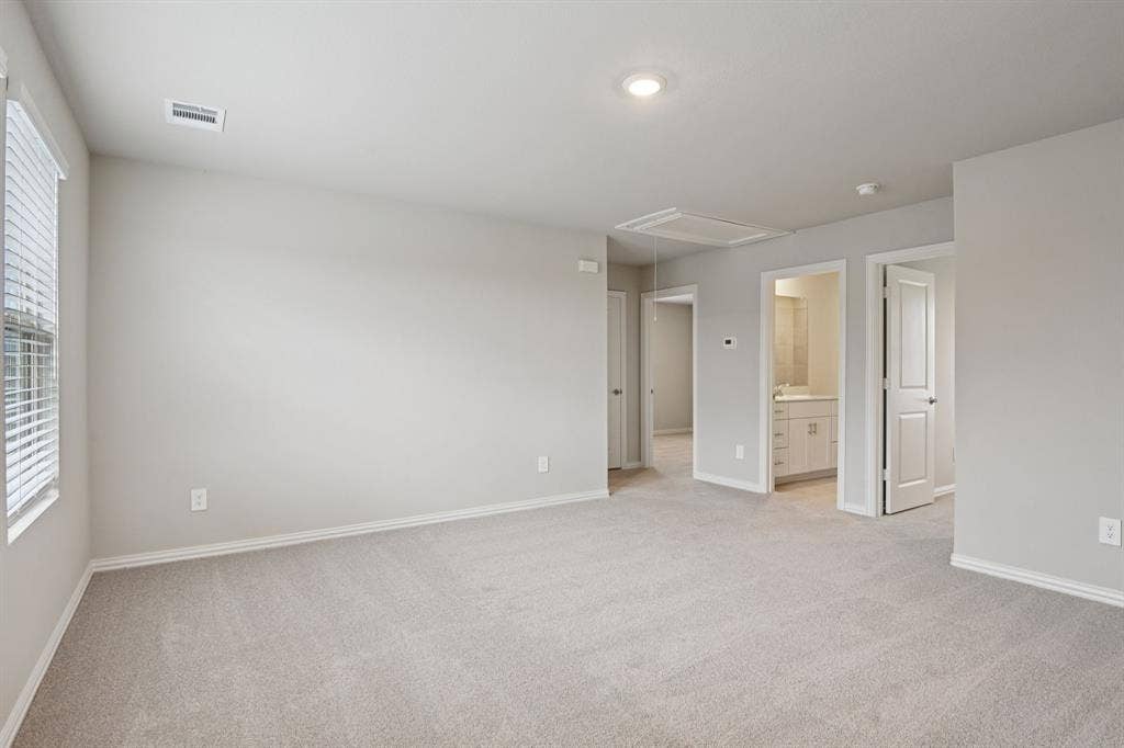 3154 Texoma Boulevard, Farmersville, TX 75442 Photo is not of the actual home, but is an inspirational photo of builder’s model home and may depict options, furnishings, and/or decorator features that are not included.