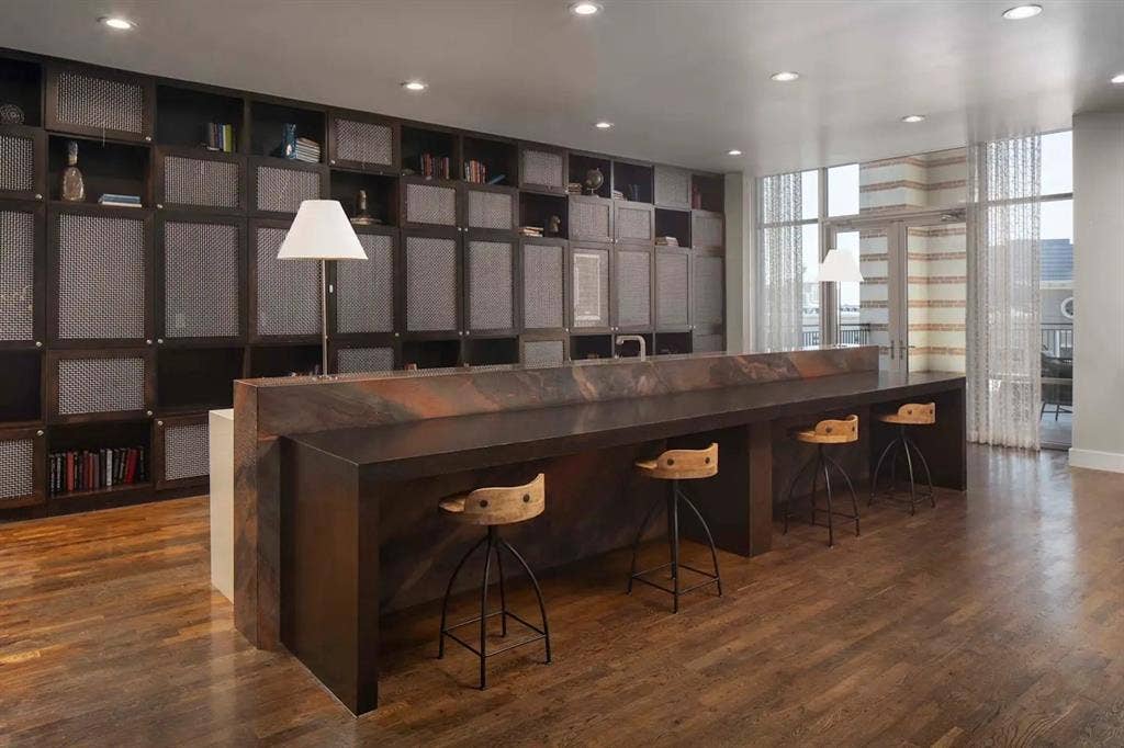 3939 W Alabama Street, #2-312, Houston, TX 77027 50% off base rent for 2 months, 12+ month lease only