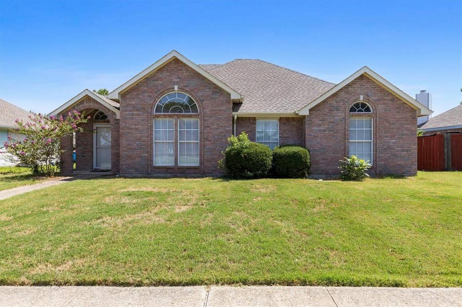 Property photo for 8810 Quail Ridge Drive, Rowlett, TX