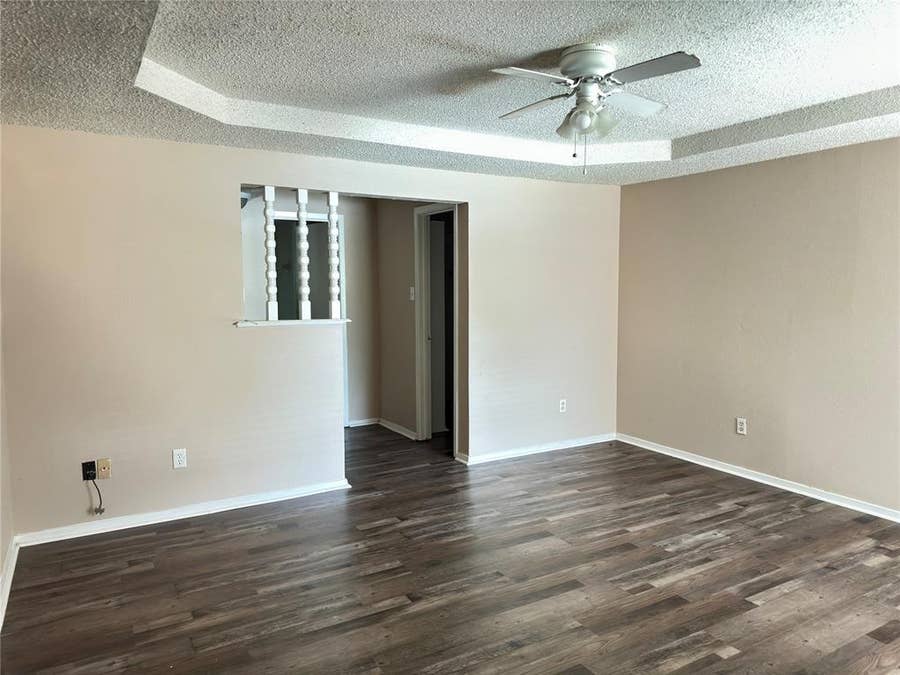 Property photo for 1444 Pinnacle Peak Drive, DeSoto, TX