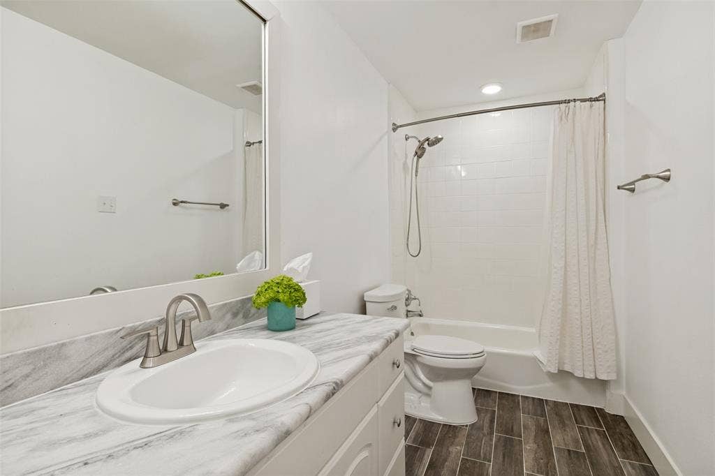 5129 Mill Run Road, Dallas, TX 75244 5129 Mill Run Road, Dallas, TX 75244
