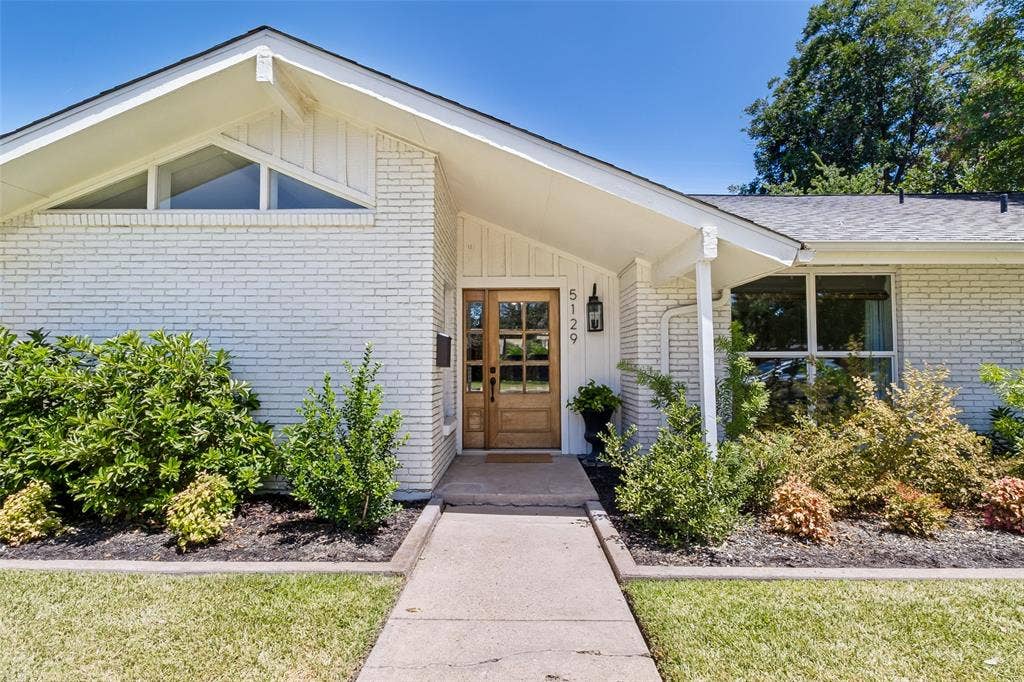 5129 Mill Run Road, Dallas, TX 75244 5129 Mill Run Road, Dallas, TX 75244