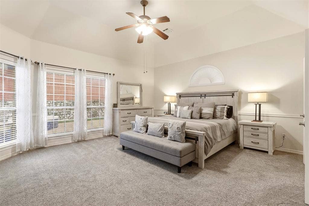 5804 Logan Drive, Plano, TX 75094 5804 Logan Drive, Plano, TX 75094