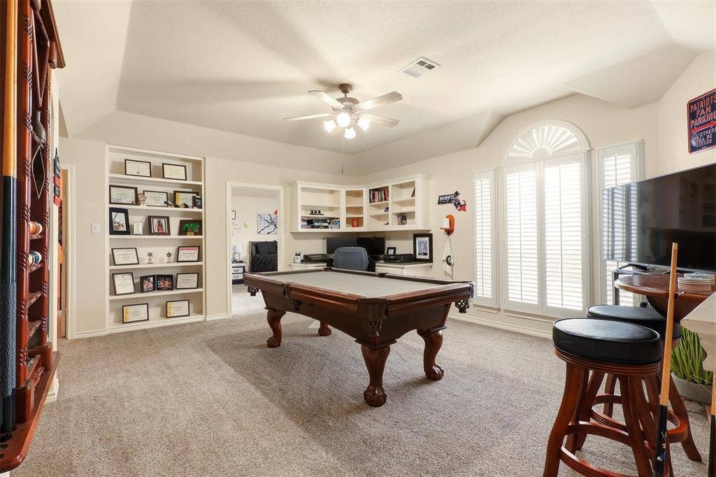 5804 Logan Drive, Plano, TX 75094 5804 Logan Drive, Plano, TX 75094