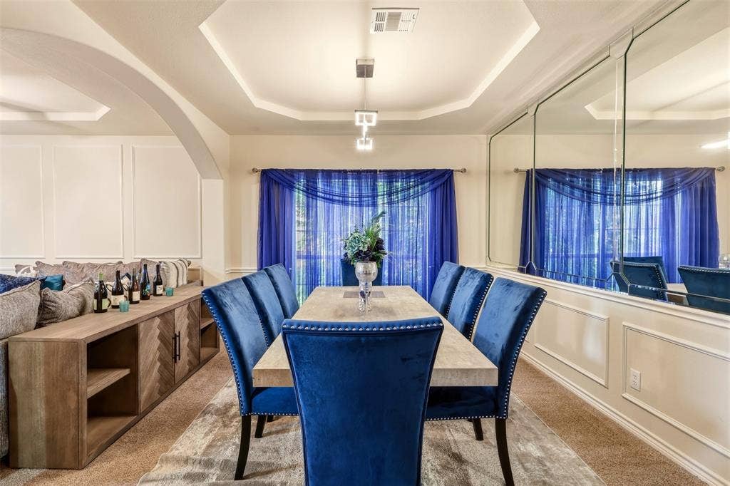 5804 Logan Drive, Plano, TX 75094 5804 Logan Drive, Plano, TX 75094