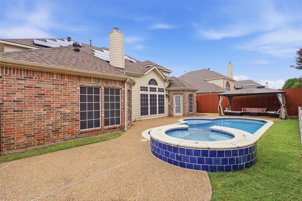 5804 Logan Drive, Plano, TX 75094 5804 Logan Drive, Plano, TX 75094