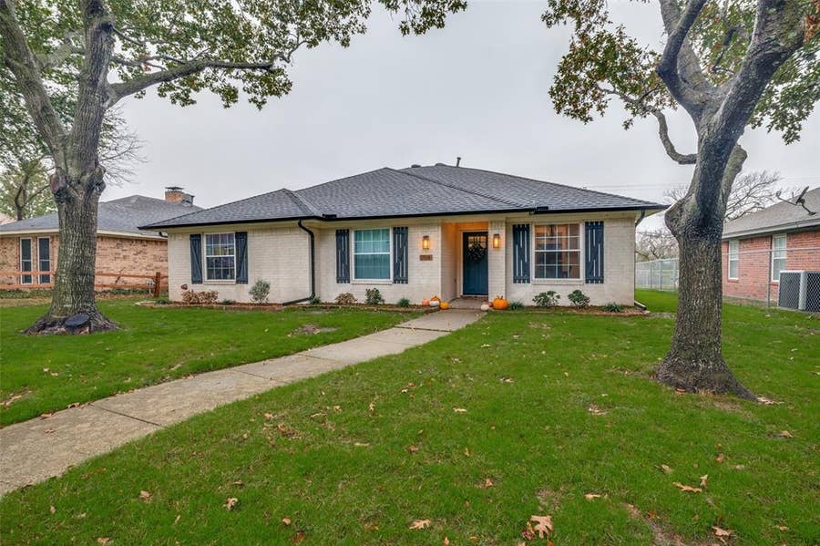 Property photo for 708 Stoneybrook Drive, Wylie, TX