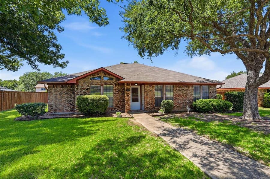 Property photo for 329 Pepperwood Street, Coppell, TX