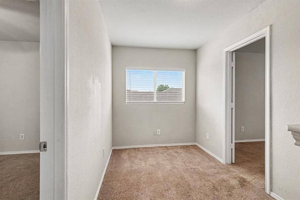 1733 Vineridge Lane, Burleson, TX 76028 1733 Vineridge Lane, Burleson, TX 76028
