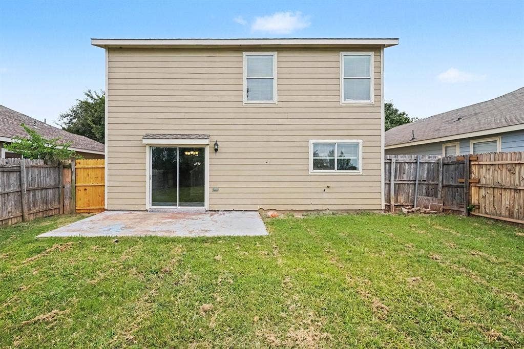 1733 Vineridge Lane, Burleson, TX 76028 1733 Vineridge Lane, Burleson, TX 76028