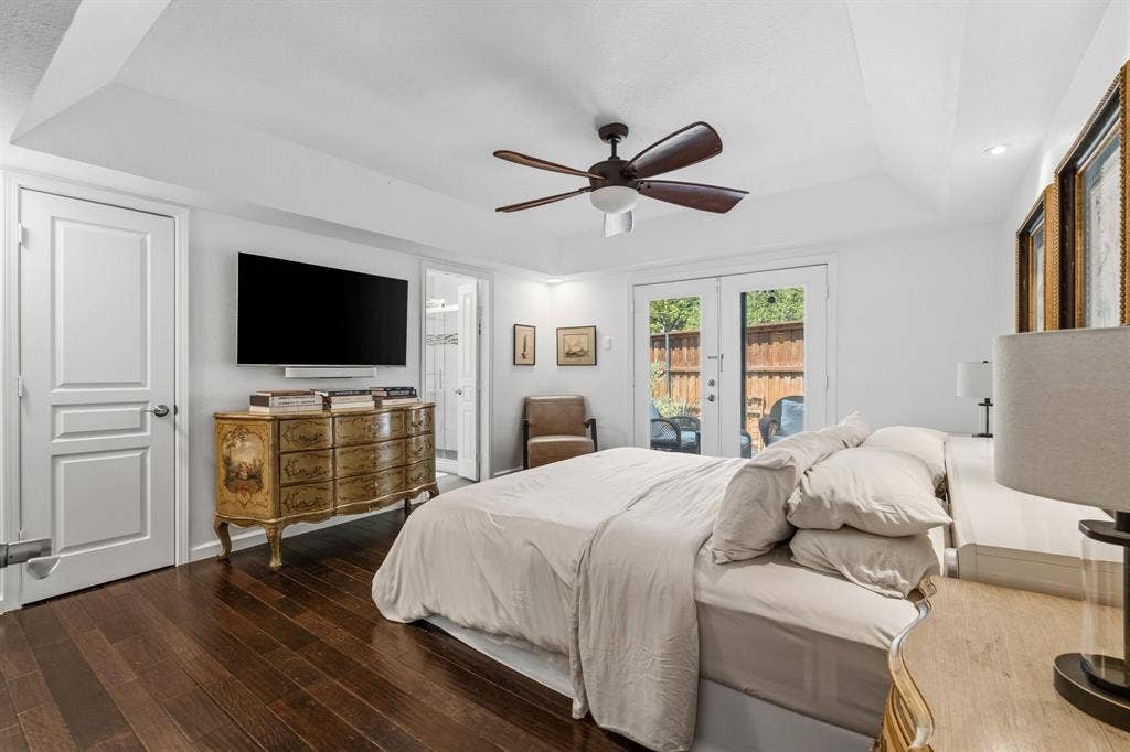 6124 Summer Creek Circle, Dallas, TX 75231 6124 Summer Creek Circle, Dallas, TX 75231