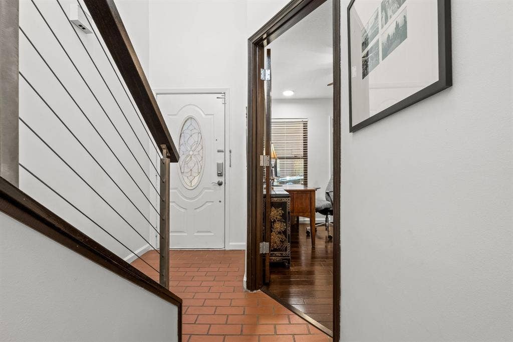 6124 Summer Creek Circle, Dallas, TX 75231 6124 Summer Creek Circle, Dallas, TX 75231