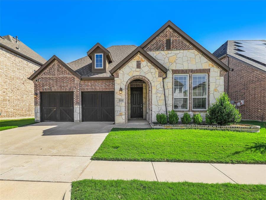 Property photo for 8308 Pine valley Drive, McKinney, TX