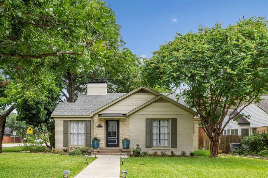 Property photo for 5746 Monticello Avenue, Dallas, TX