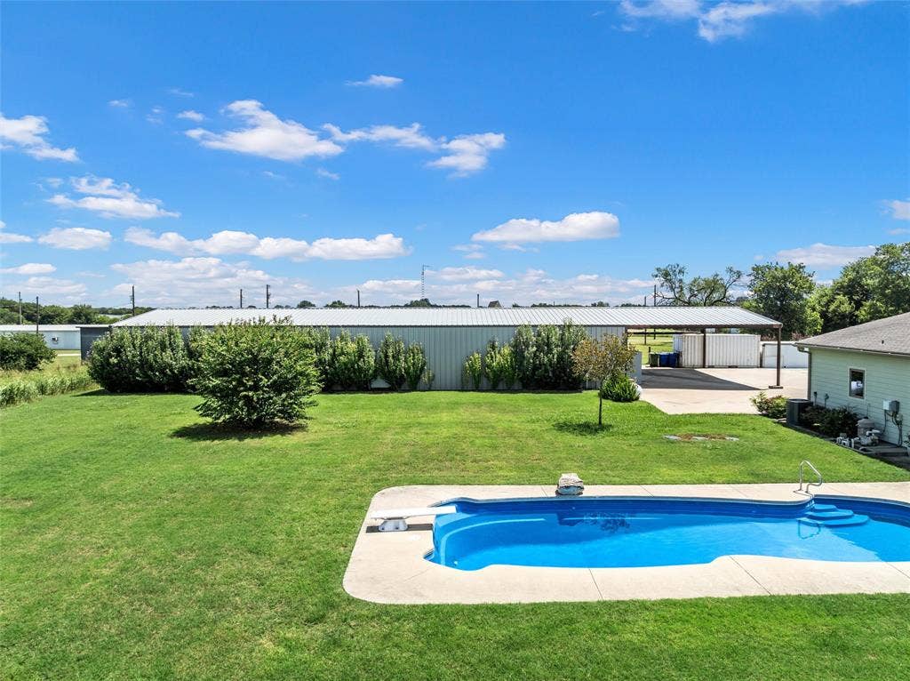 3825 Chappel Hill Road, Waco, TX 76705 3825 Chappel Hill Road, Waco, TX 76705