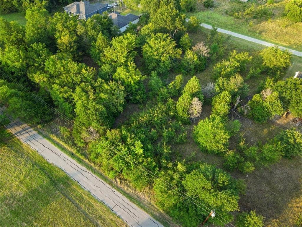 1641 Kapuna Drive, Tool, TX 75143 1641 Kapuna Drive, Tool, TX 75143