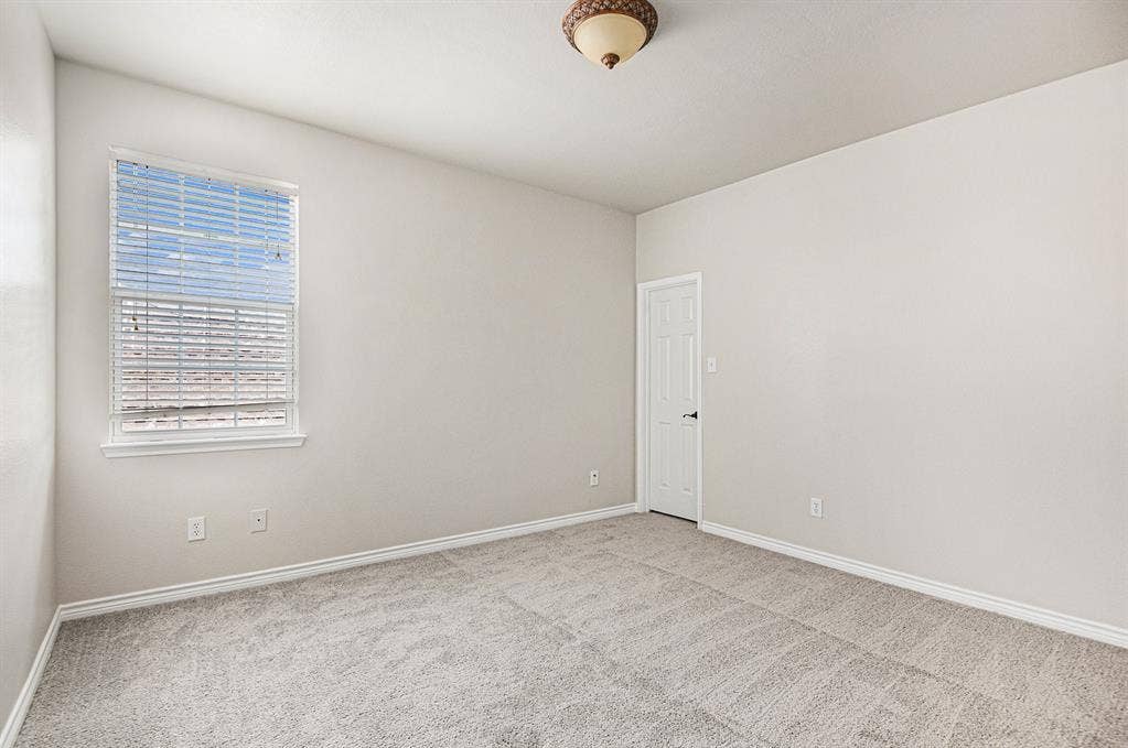605 Port Royale Way, Euless, TX 76039 605 Port Royale Way, Euless, TX 76039