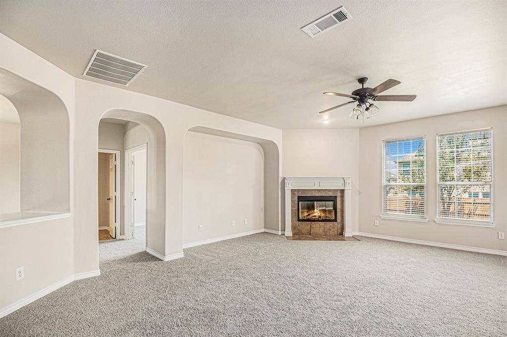 605 Port Royale Way, Euless, TX 76039 605 Port Royale Way, Euless, TX 76039