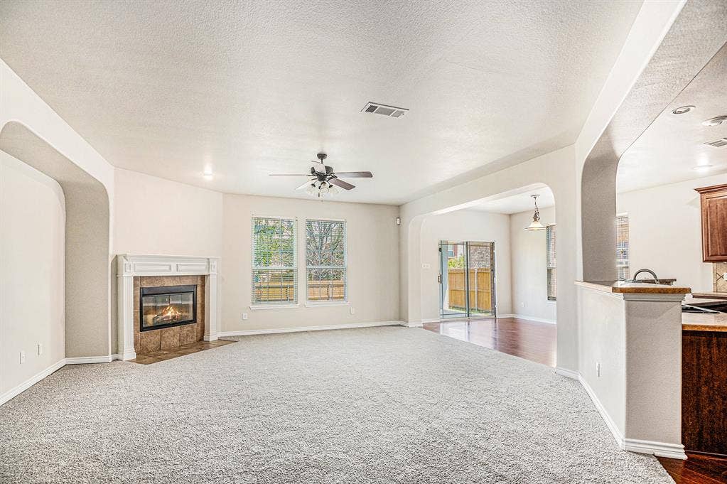 605 Port Royale Way, Euless, TX 76039 605 Port Royale Way, Euless, TX 76039