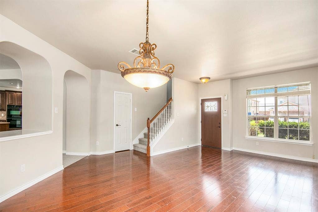 605 Port Royale Way, Euless, TX 76039 605 Port Royale Way, Euless, TX 76039