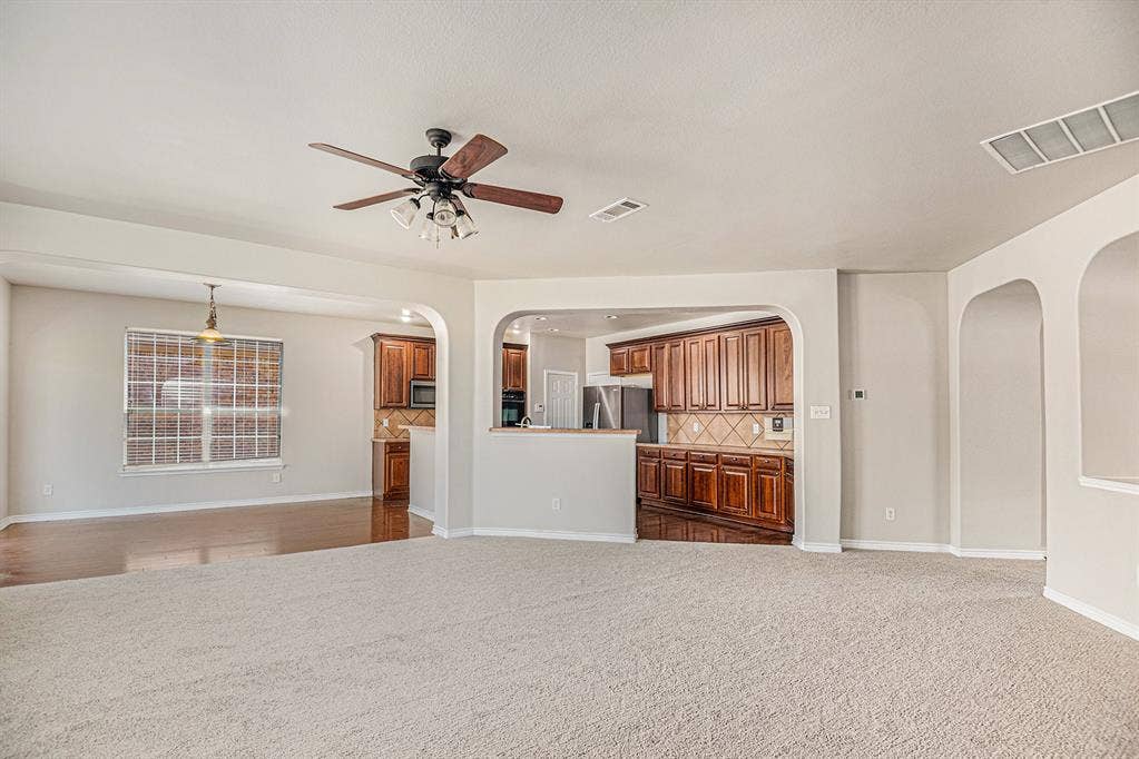 605 Port Royale Way, Euless, TX 76039 605 Port Royale Way, Euless, TX 76039