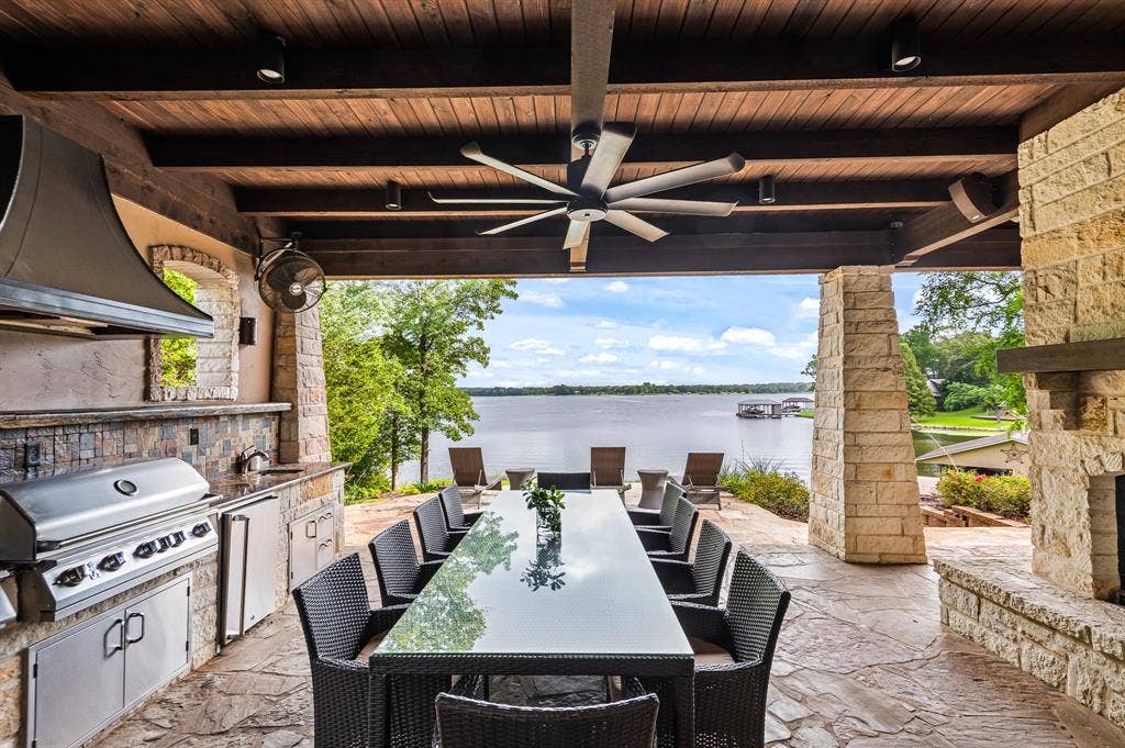 3637 County Road 4804, Athens, TX 75752 3637 County Road 4804, Athens, TX 75752