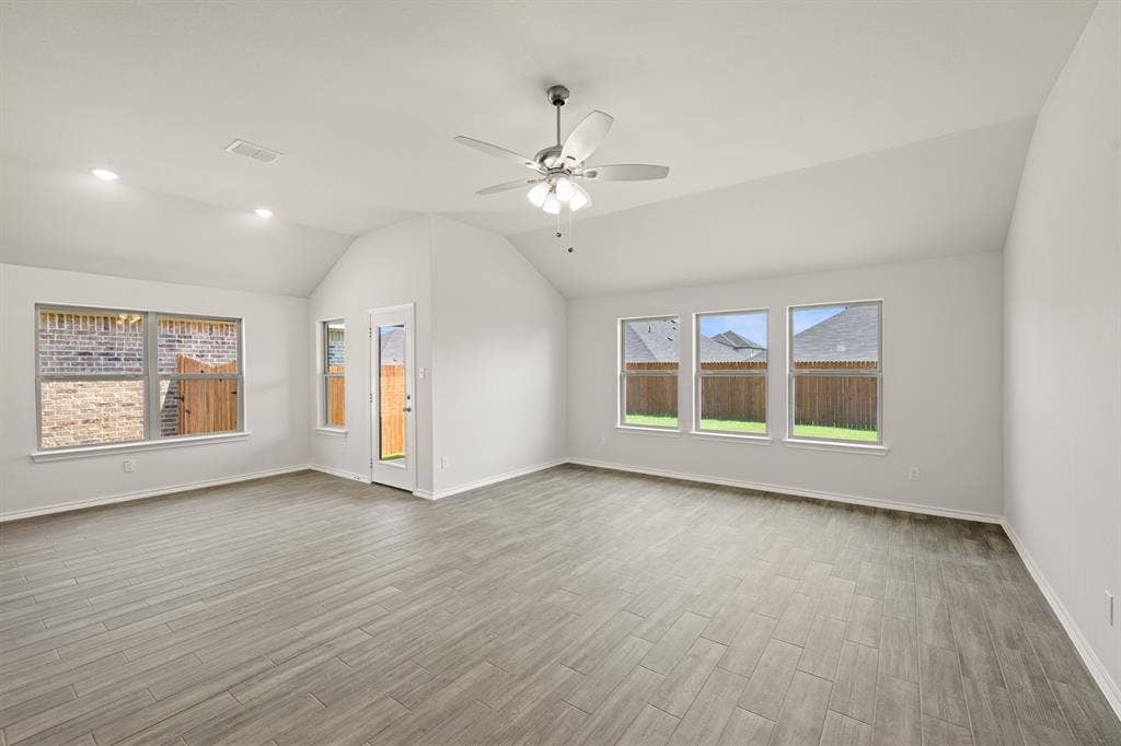 15012 Amantes Avenue, Haslet, TX 76052 15012 Amantes- Living Room-3