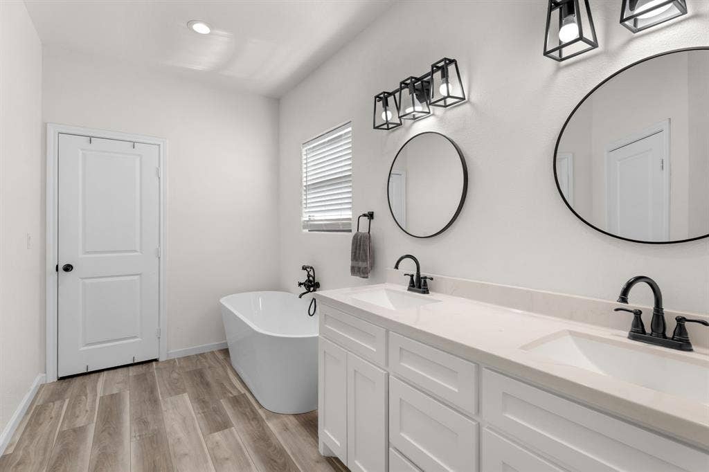 304 E Adams Street, Riesel, TX 76682 304 E Adams Street, Riesel, TX 76682