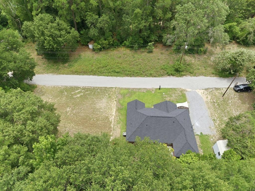 105 E Foggle Street, Athens, TX 75751 105 E Foggle Street, Athens, TX 75751