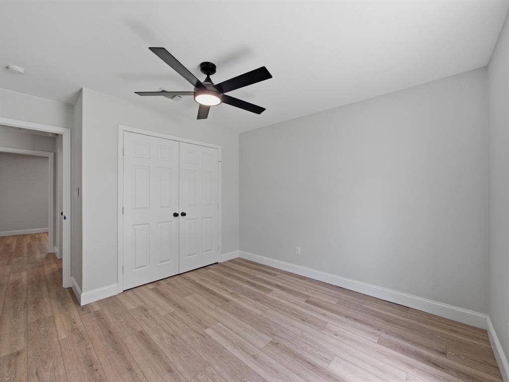 105 E Foggle Street, Athens, TX 75751 105 E Foggle Street, Athens, TX 75751