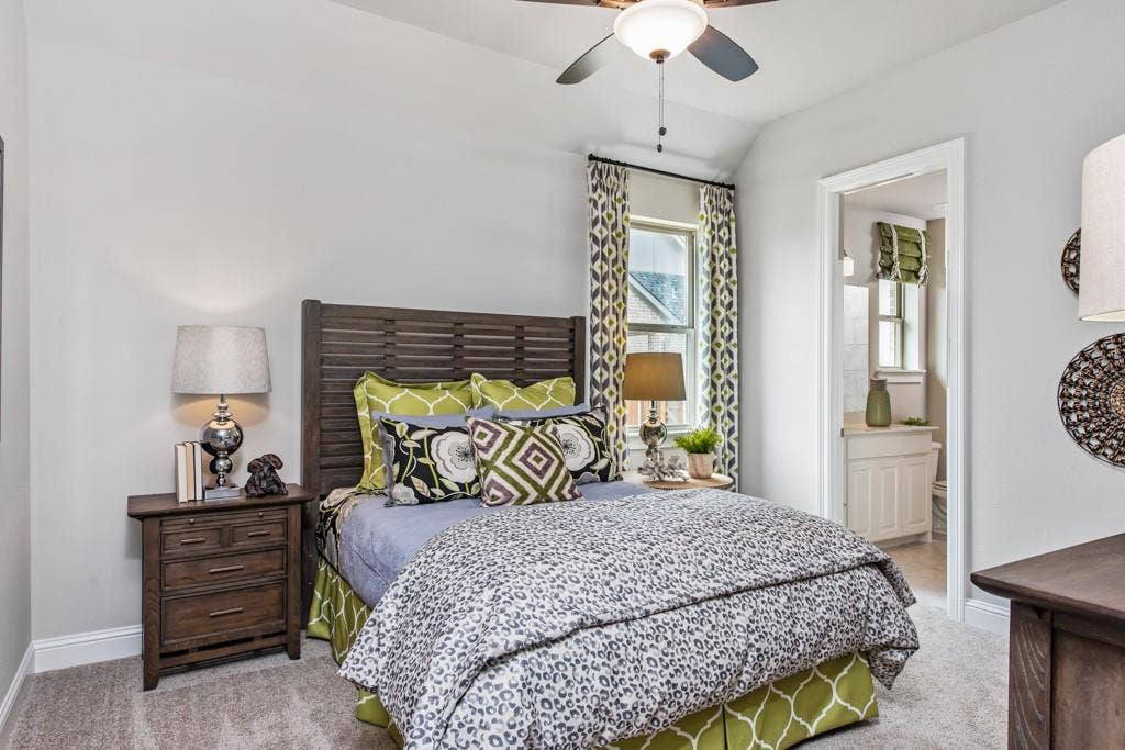 2141 Glenbrook Street, Haslet, TX 76052
