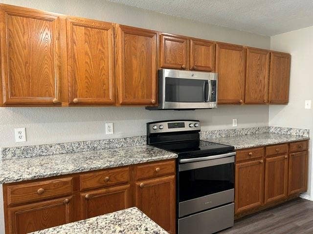1012 High Crest Drive, Azle, TX 76020 1012 High Crest Drive, Azle, TX 76020