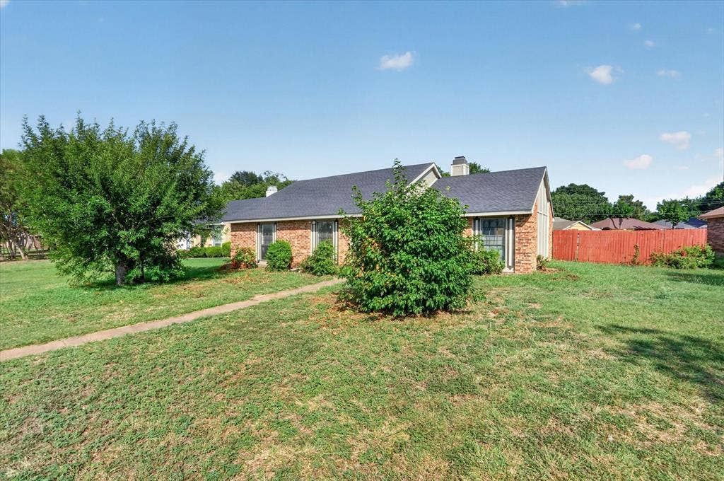 481 WEAVER Street, Cedar Hill, TX 75104 481 WEAVER Street, Cedar Hill, TX 75104
