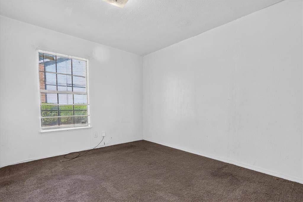 481 WEAVER Street, Cedar Hill, TX 75104 481 WEAVER Street, Cedar Hill, TX 75104
