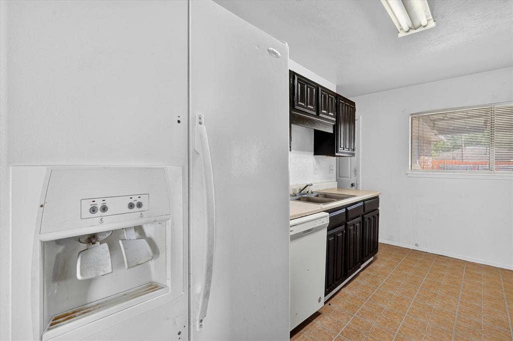 481 WEAVER Street, Cedar Hill, TX 75104 481 WEAVER Street, Cedar Hill, TX 75104
