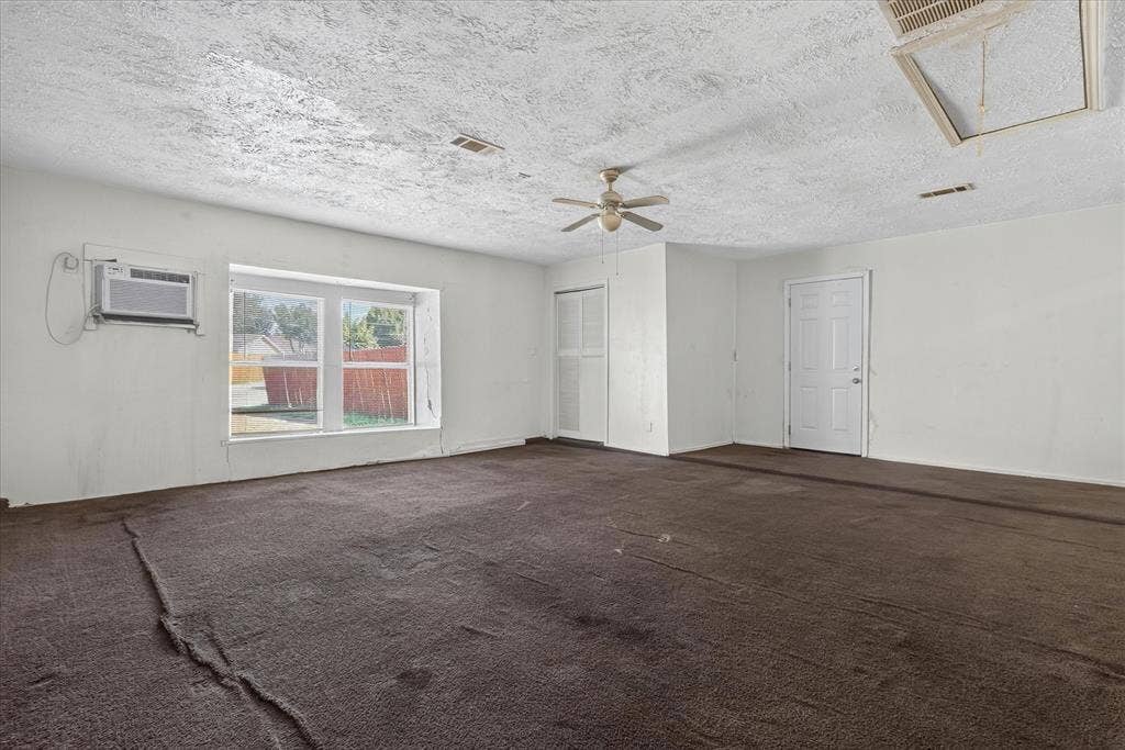 481 WEAVER Street, Cedar Hill, TX 75104 481 WEAVER Street, Cedar Hill, TX 75104