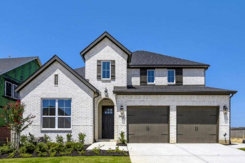 Property photo for 9912 Oak Glade Drive, Denton, TX