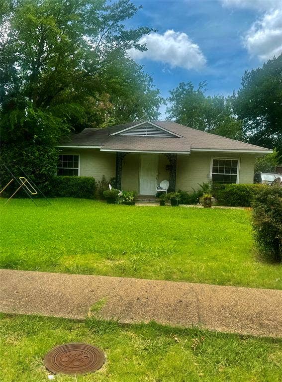 Property photo for 7807 Robin Road, Dallas, TX