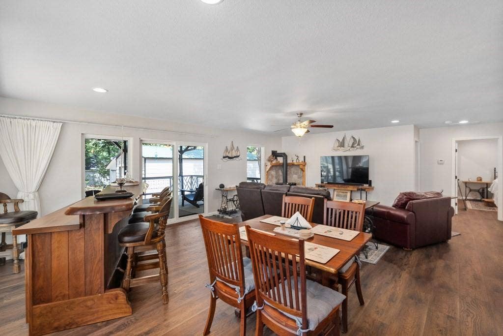 138 Wildgrove Drive, Gun Barrel City, TX 75156 138 Wildgrove Drive, Gun Barrel City, TX 75156