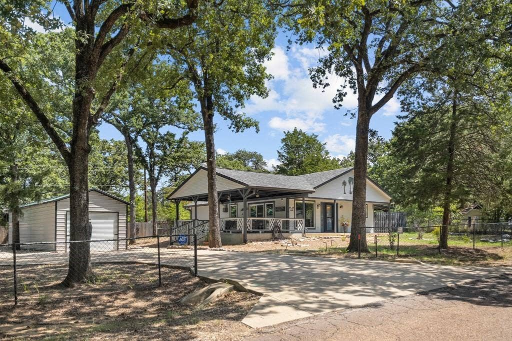 138 Wildgrove Drive, Gun Barrel City, TX 75156 138 Wildgrove Drive, Gun Barrel City, TX 75156