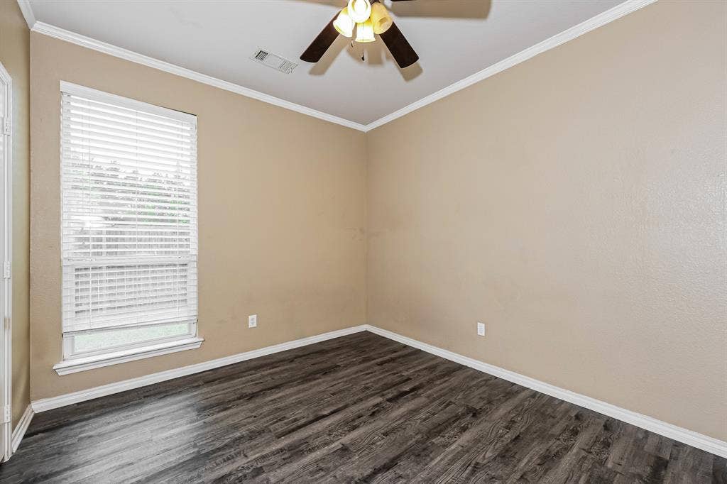8421 Miramax Trail, Dallas, TX 75249