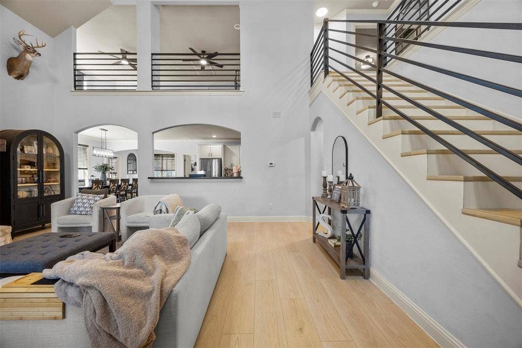 3175 Collins Road, Burleson, TX 76028 3175 Collins Road, Burleson, TX 76028