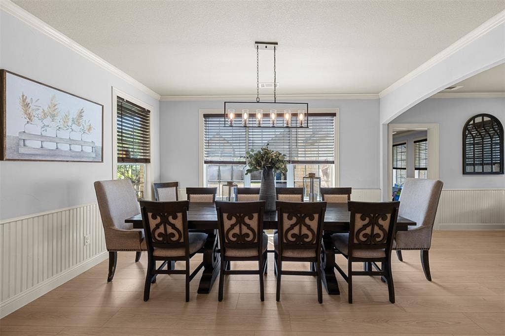 3175 Collins Road, Burleson, TX 76028 3175 Collins Road, Burleson, TX 76028