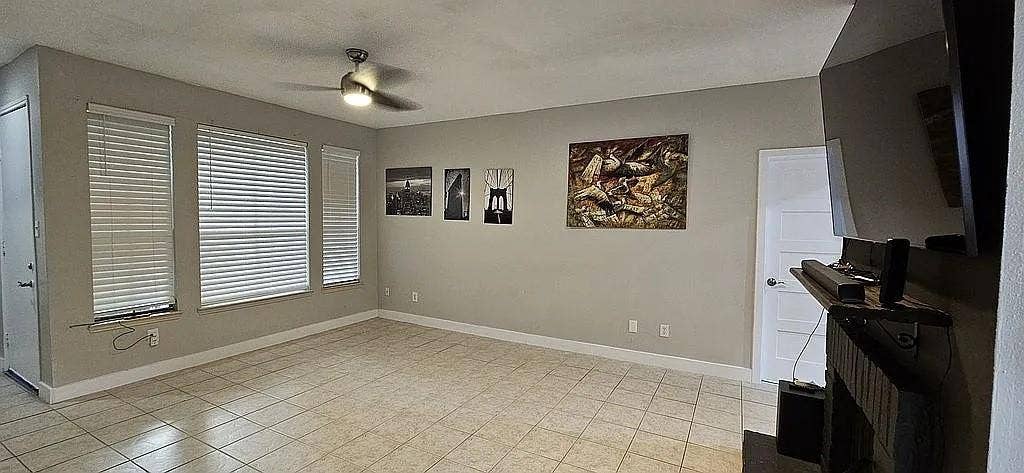 2100 Tanglewilde, #167, Houston, TX 77063 2100 Tanglewilde, #167, Houston, TX 77063