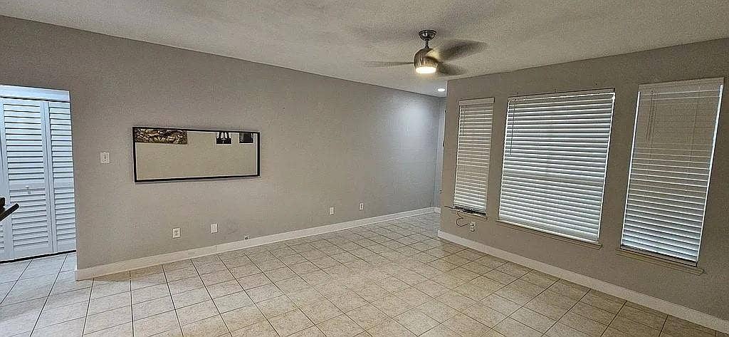 2100 Tanglewilde, #167, Houston, TX 77063 2100 Tanglewilde, #167, Houston, TX 77063