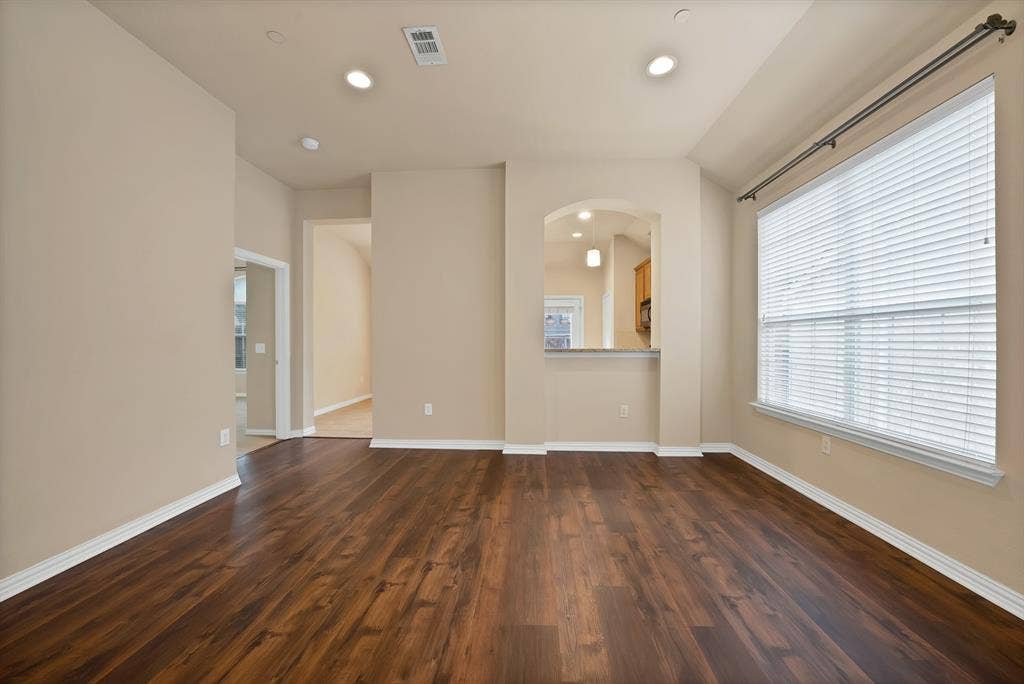 9937 Sedgewick Avenue, Plano, TX 75025 9937 Sedgewick Avenue, Plano, TX 75025