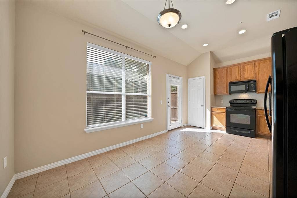 9937 Sedgewick Avenue, Plano, TX 75025 9937 Sedgewick Avenue, Plano, TX 75025