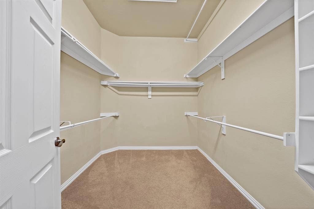 9937 Sedgewick Avenue, Plano, TX 75025 9937 Sedgewick Avenue, Plano, TX 75025