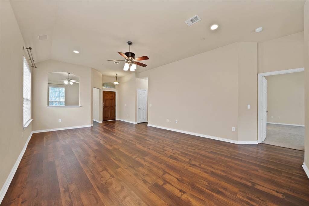 9937 Sedgewick Avenue, Plano, TX 75025 9937 Sedgewick Avenue, Plano, TX 75025